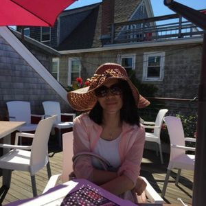 Meet your Posher, Xiuxia